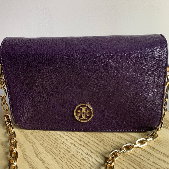 Authentic Tory Burch Unique Purple Patent Leather crossbody bag - Picture 3 of 10